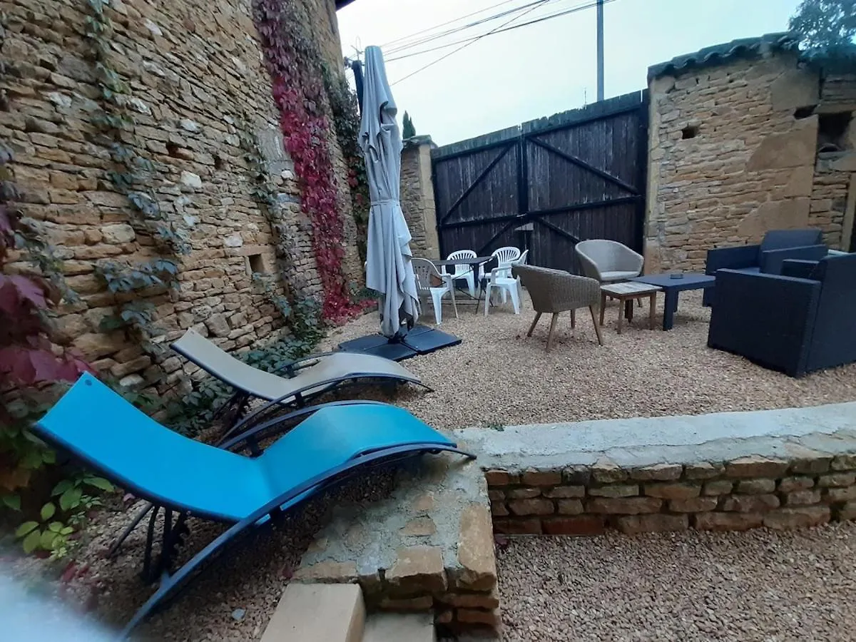 Gite Dans Maison Medievale Calme Fibre 2 Ch Jarnioux Holiday home