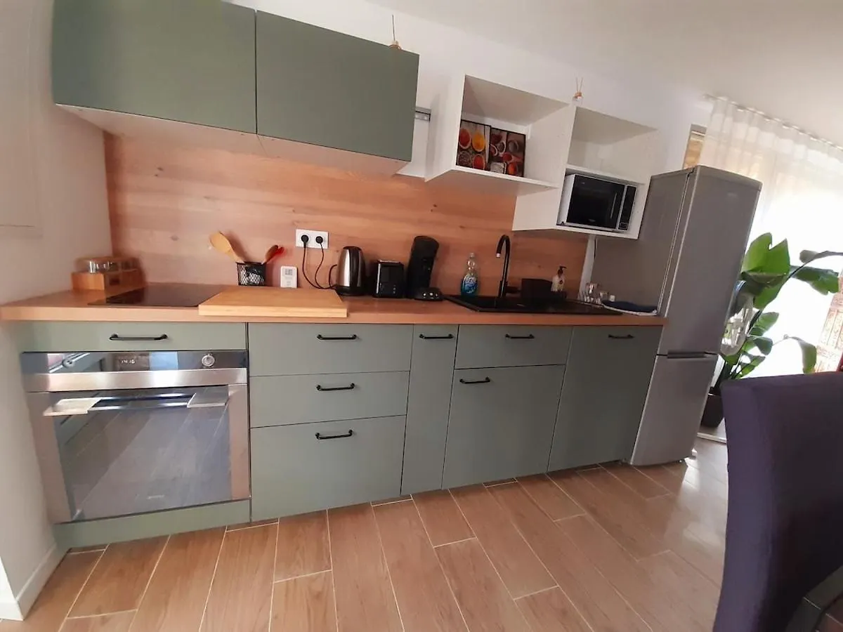 Gite Dans Maison Medievale Calme Fibre 2 Ch Jarnioux Holiday home