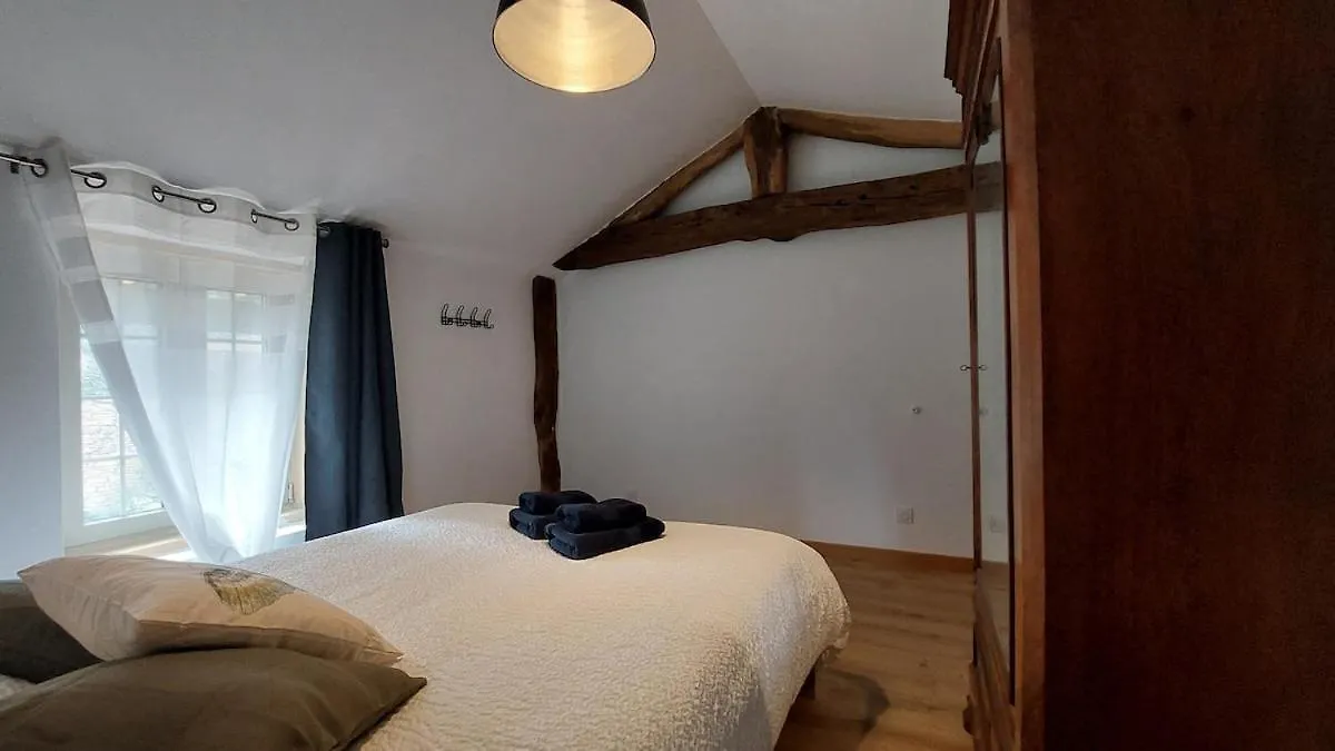 Gite Dans Maison Medievale Calme Fibre 2 Ch Jarnioux Holiday home