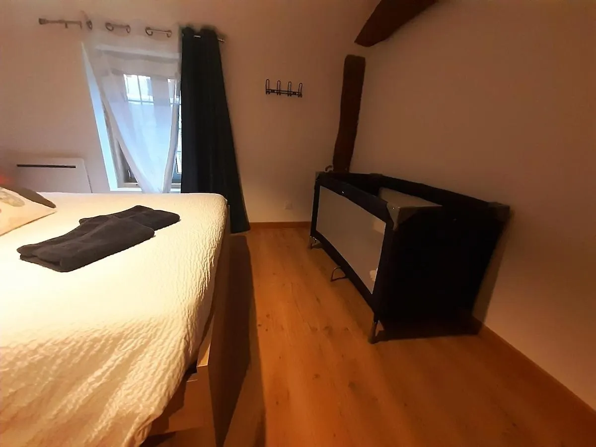 Gite Dans Maison Medievale Calme Fibre 2 Ch Jarnioux France